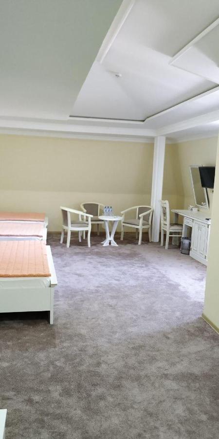 Hotel City Samarkand Bagian luar foto
