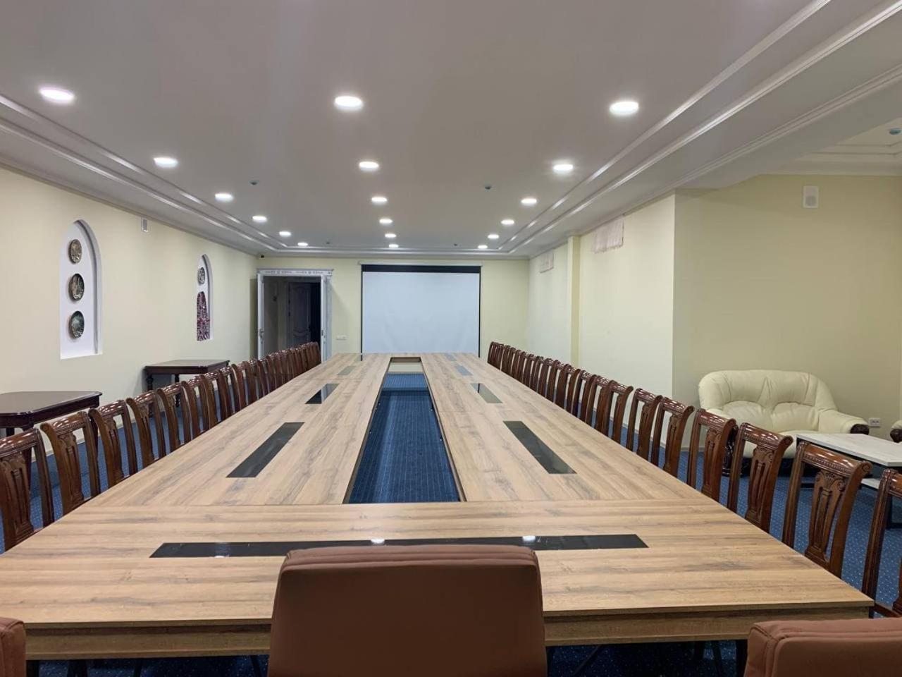 Hotel City Samarkand Bagian luar foto
